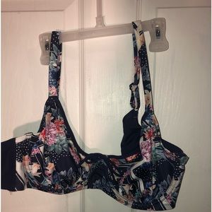 Eco bathing suit top, US 40 D, floral front, navy back. EUC
